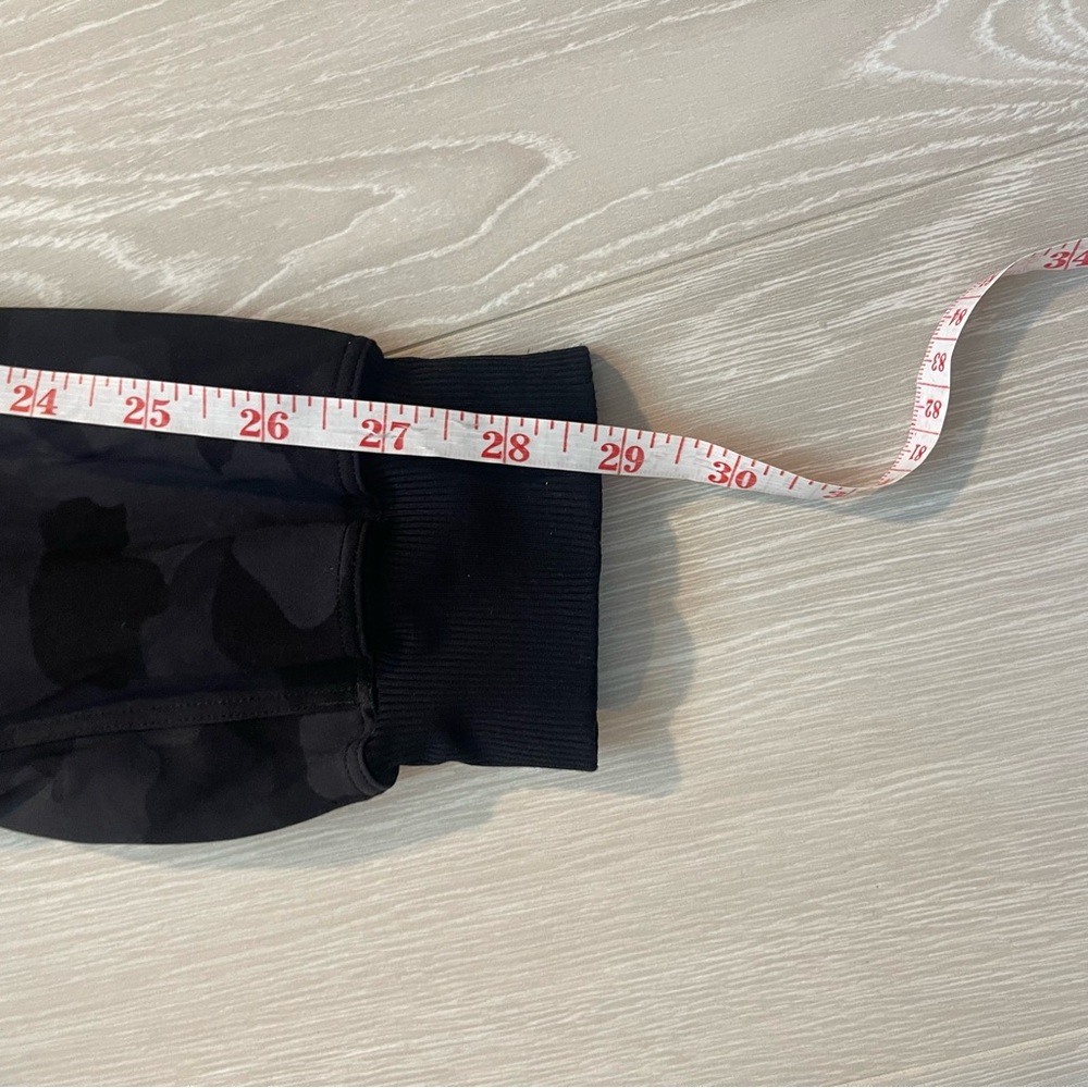 Lululemon Stretch High-Rise Jogger *Full Length size 4 Black Dark Gray Camo - Picture 11 of 16